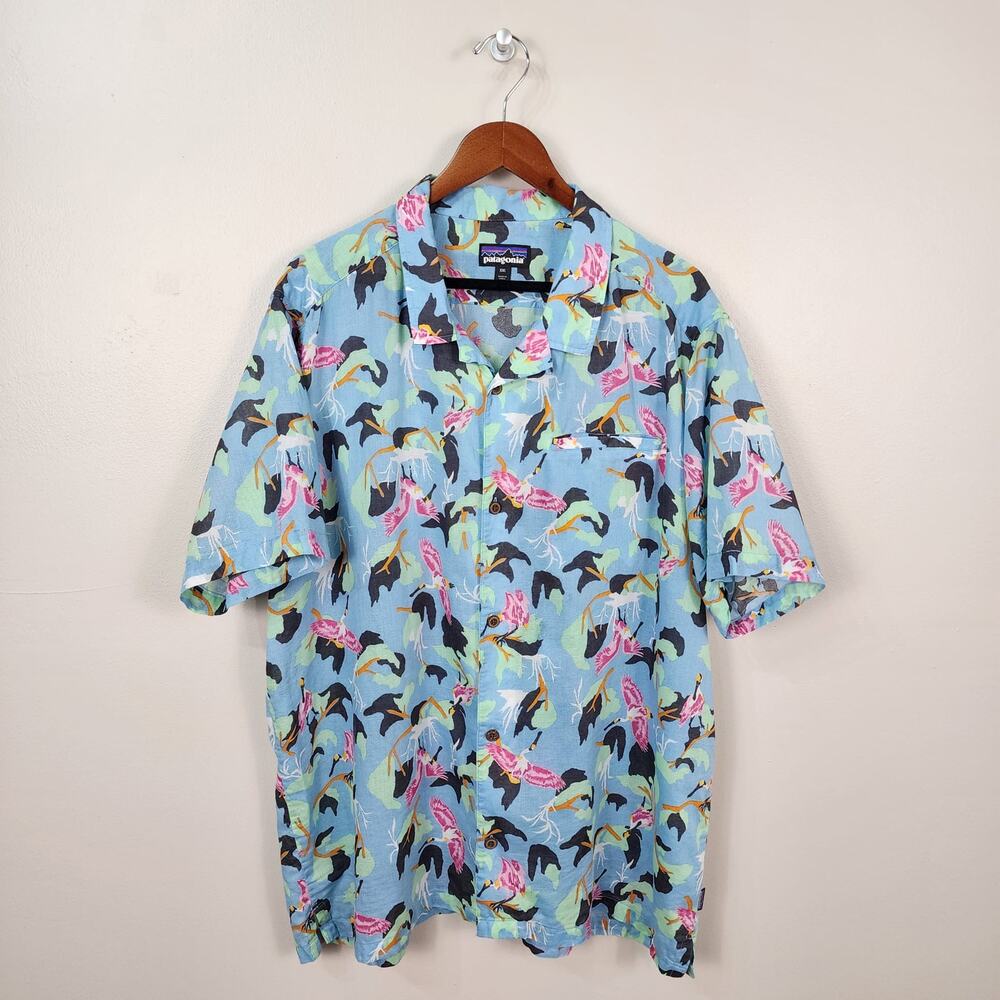 PATAGONIA | Lightweight A/C Shirt Spoonbills Sky Blue Size XXL Vacation Beach